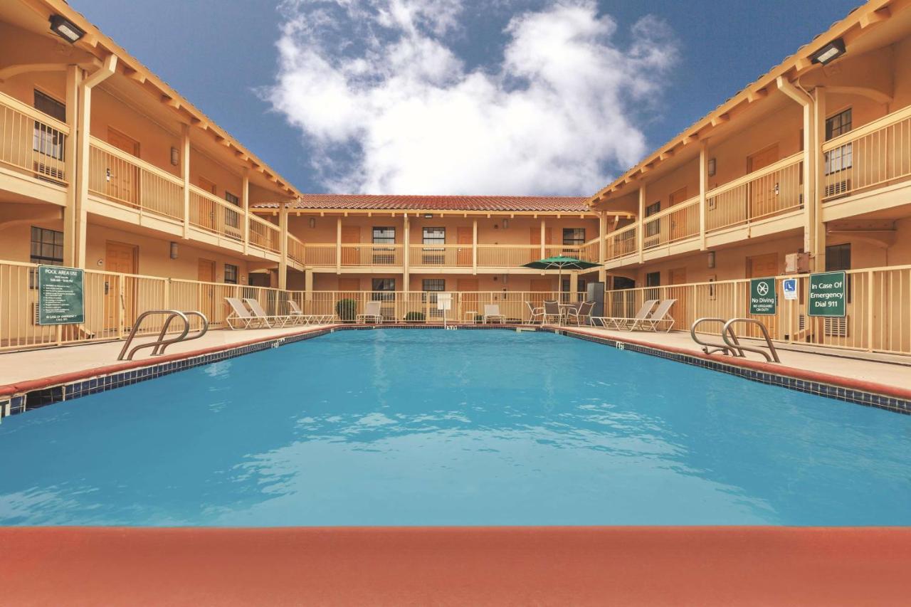 La Quinta By Wyndham 3* Midland
