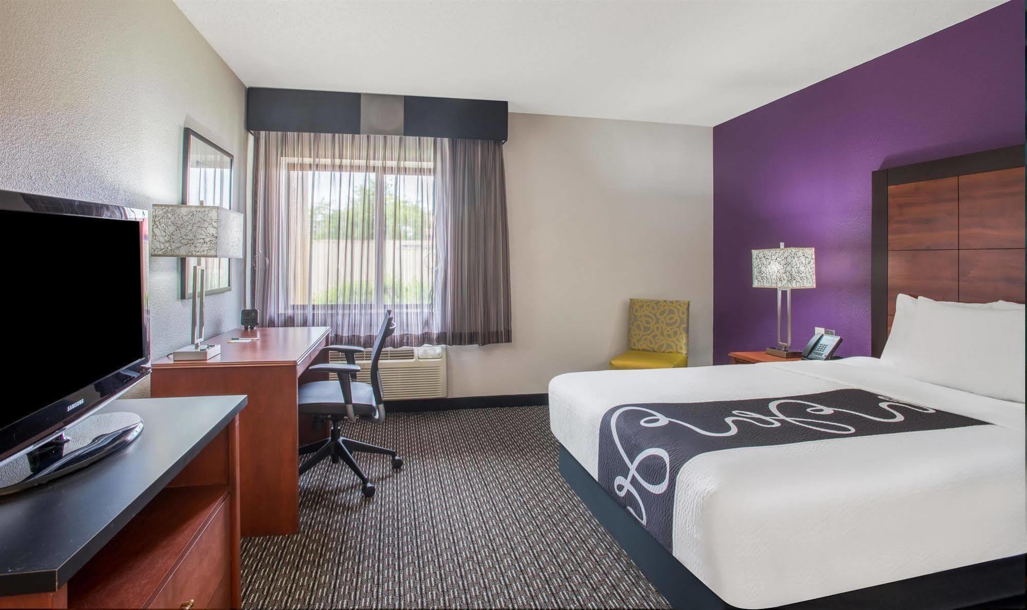 La Quinta By Wyndham Hotel 3*