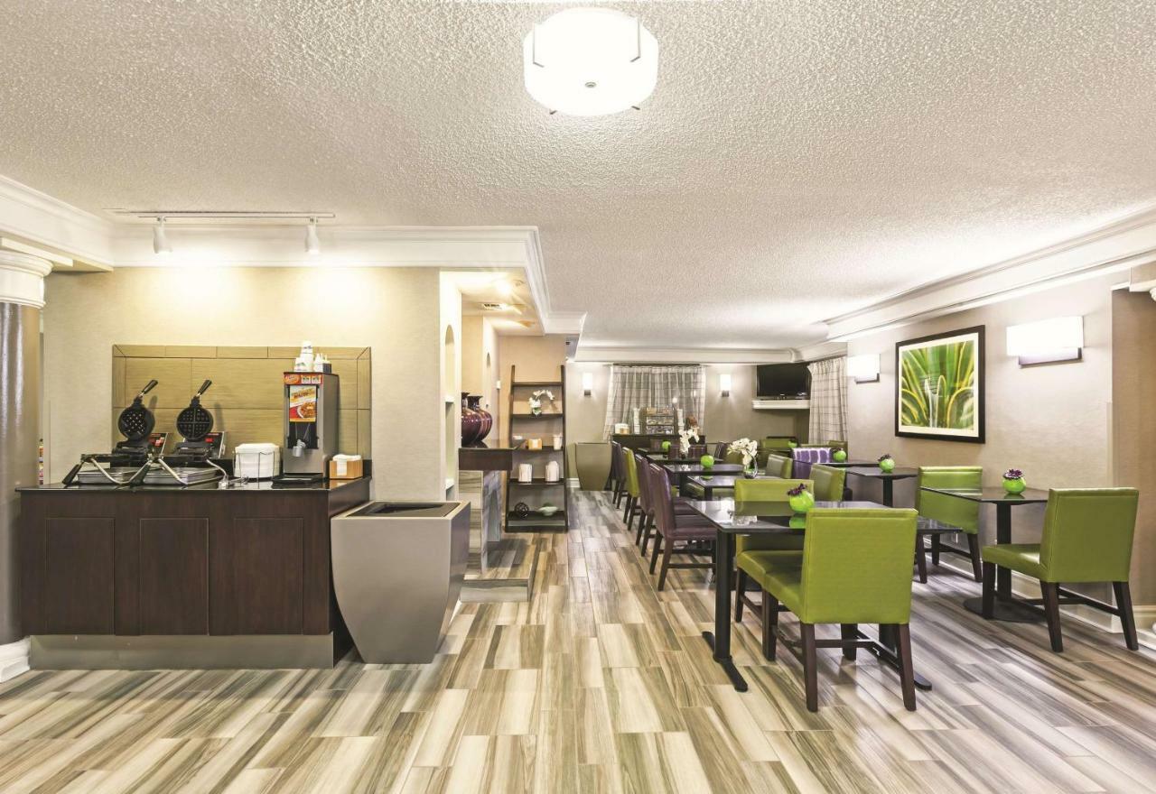 La Quinta By Wyndham Hotel Midland